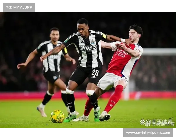 纽卡残阵主打简洁长传冲吊 威尔逊抢点与戈登突破构成威胁